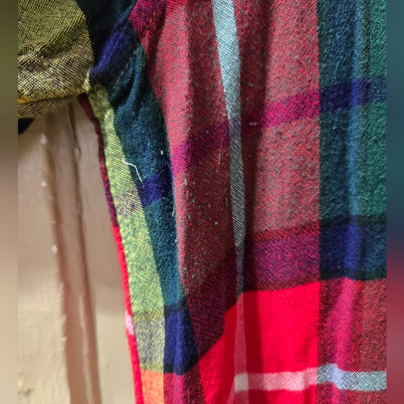 American Eagle Boyfriend Fit Soft Plaid Button Front Long Sleeve Shirt GUC - Picture 5 of 5